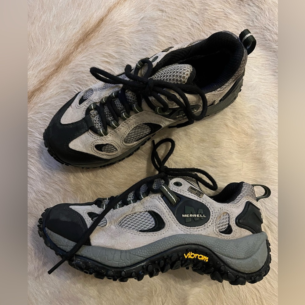 Merrell womens hiking shoes